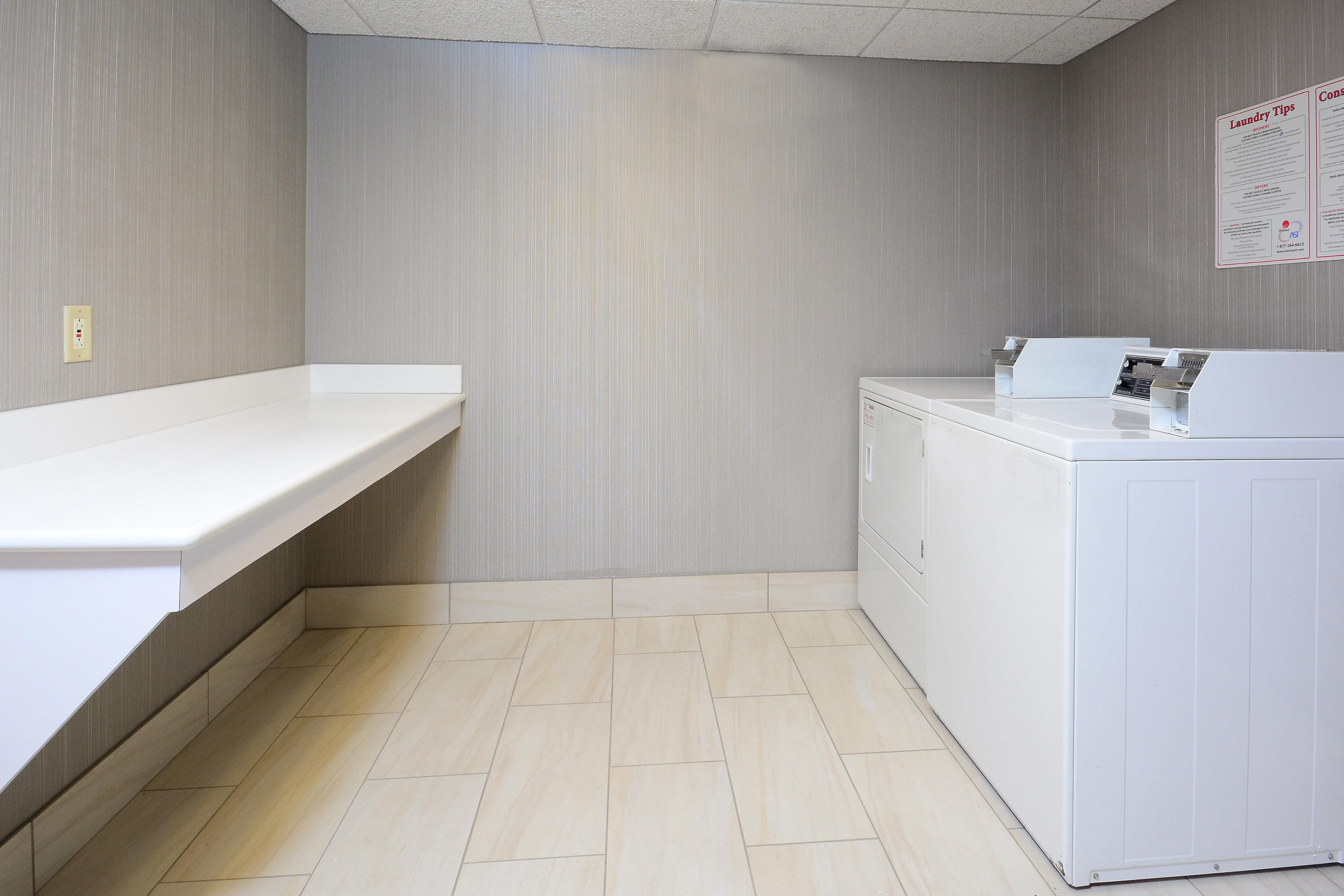 Hotel Holiday Express & Raleigh Airport At Rtp By Ihg